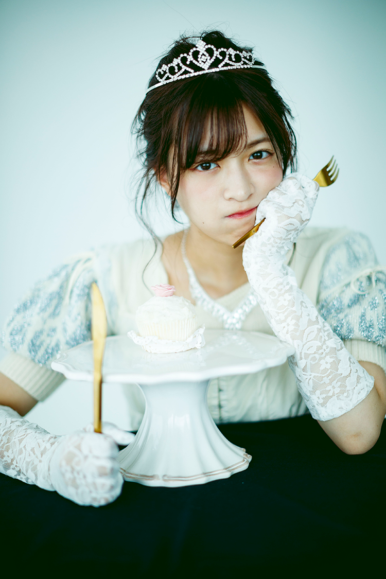 乃木坂46・吉田綾乃クリスティーちゃんのハロウィン&メイクや