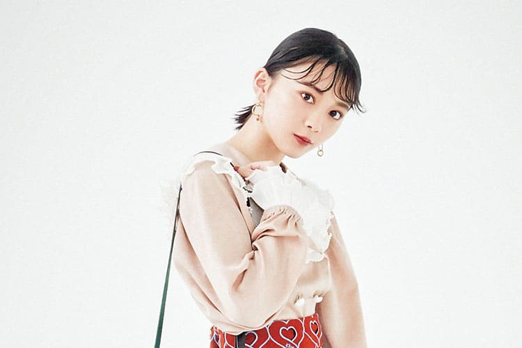 欅坂46 森田ひかるの秋コーデ♡大人っぽく見せるコツは「小物の