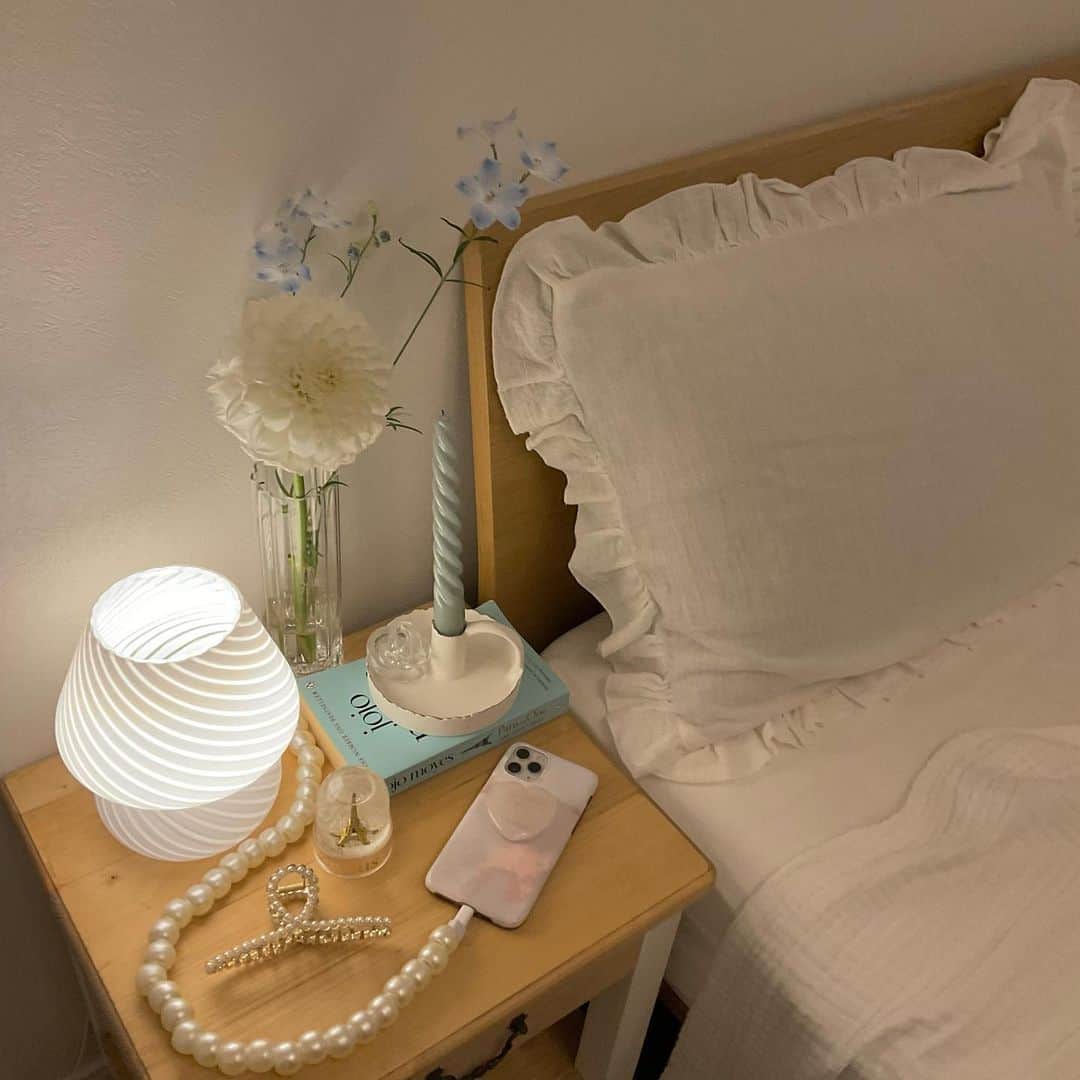 ガーリーインテリア