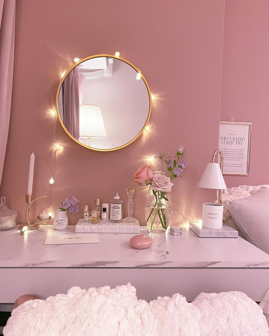 ガーリーインテリア