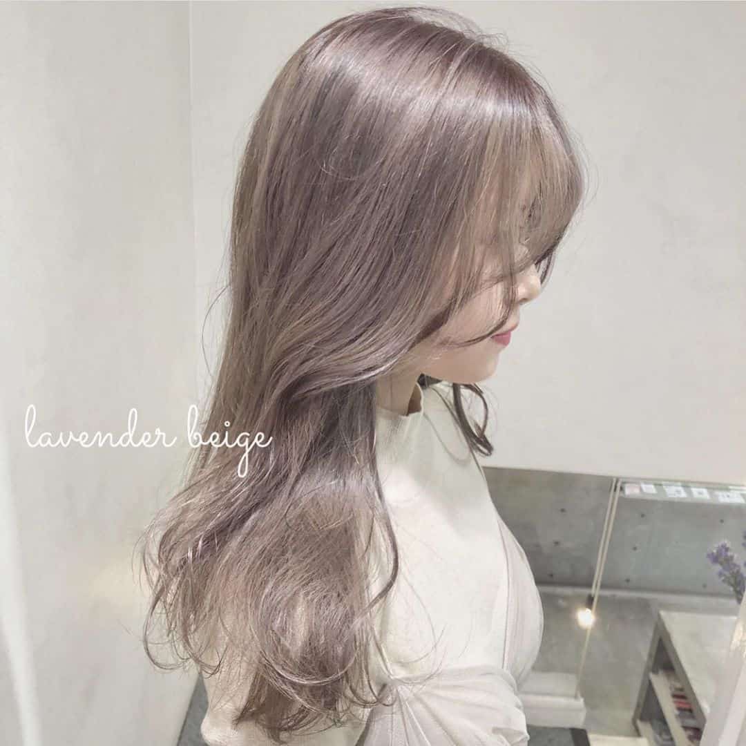 秋だから挑戦したい ラベンダーヘアカラーが今 可愛い Bis ビス