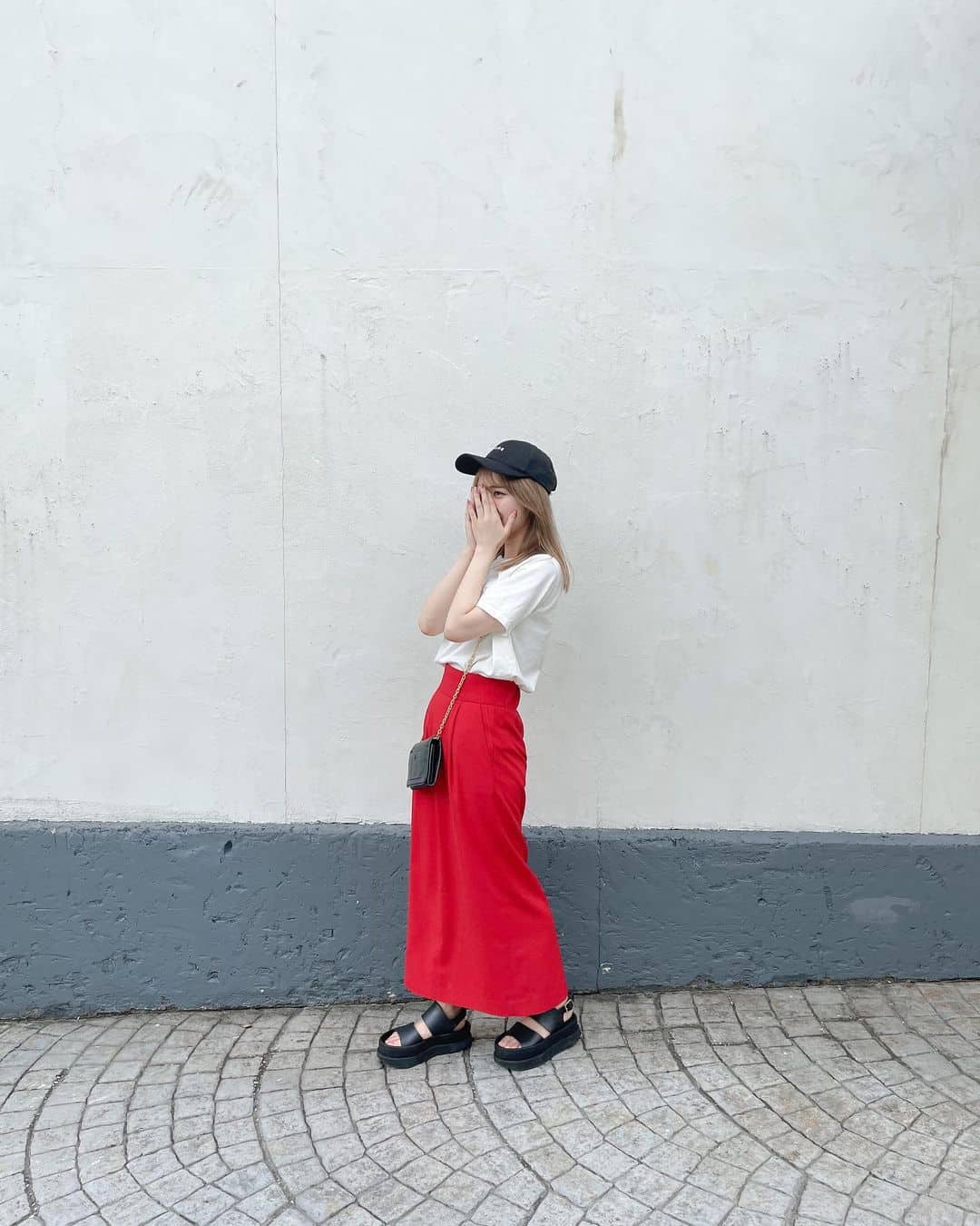 思わせぶりな男性が見せる行動と態度 本気にさせるにはどうすればいい Bis ビス
