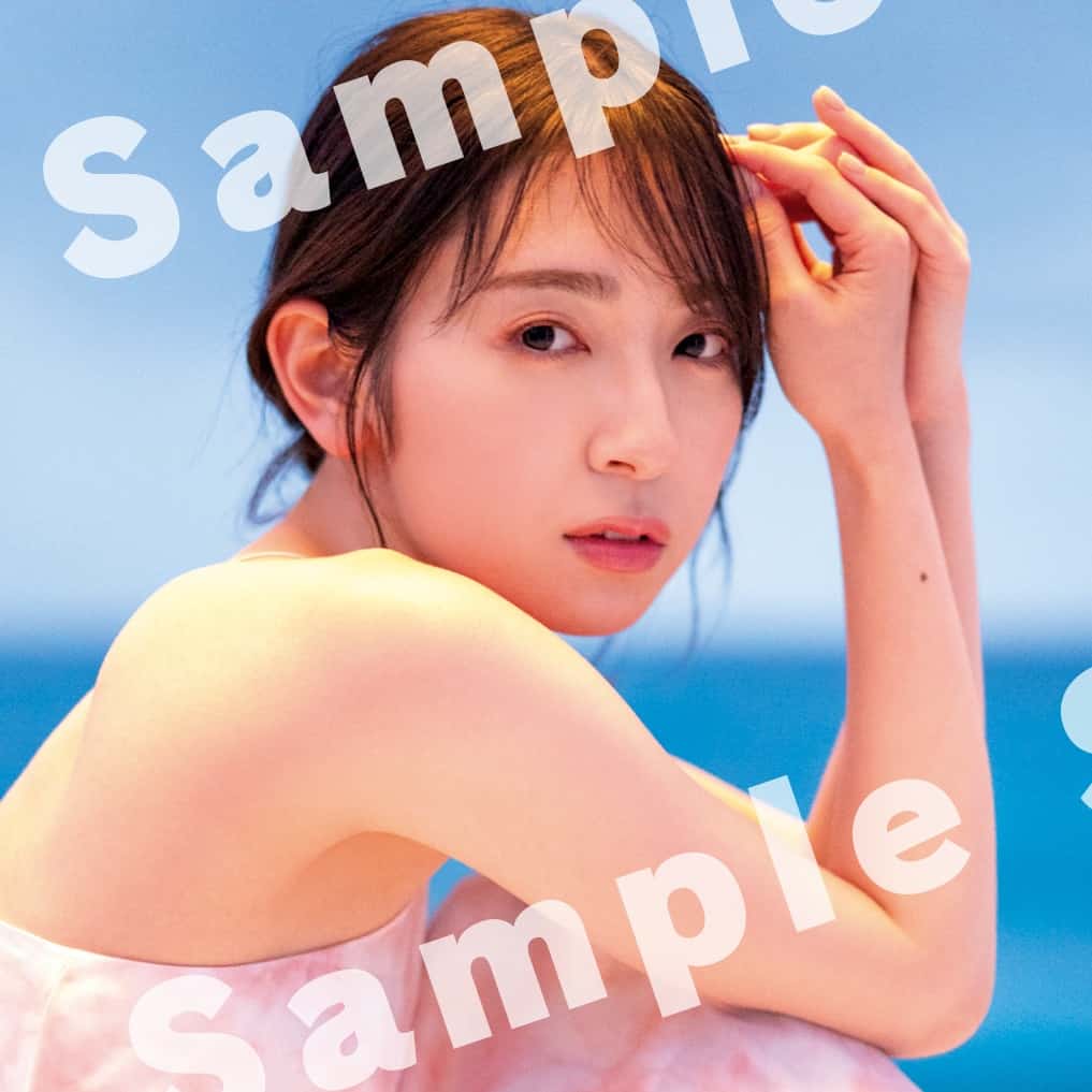 当選品♪　日向坂46　金村美玖　写真集：羅針盤　スペシャルエディション 金村美玖（日向坂46）1st写真集『羅針盤』12月20日発売《@Loppi