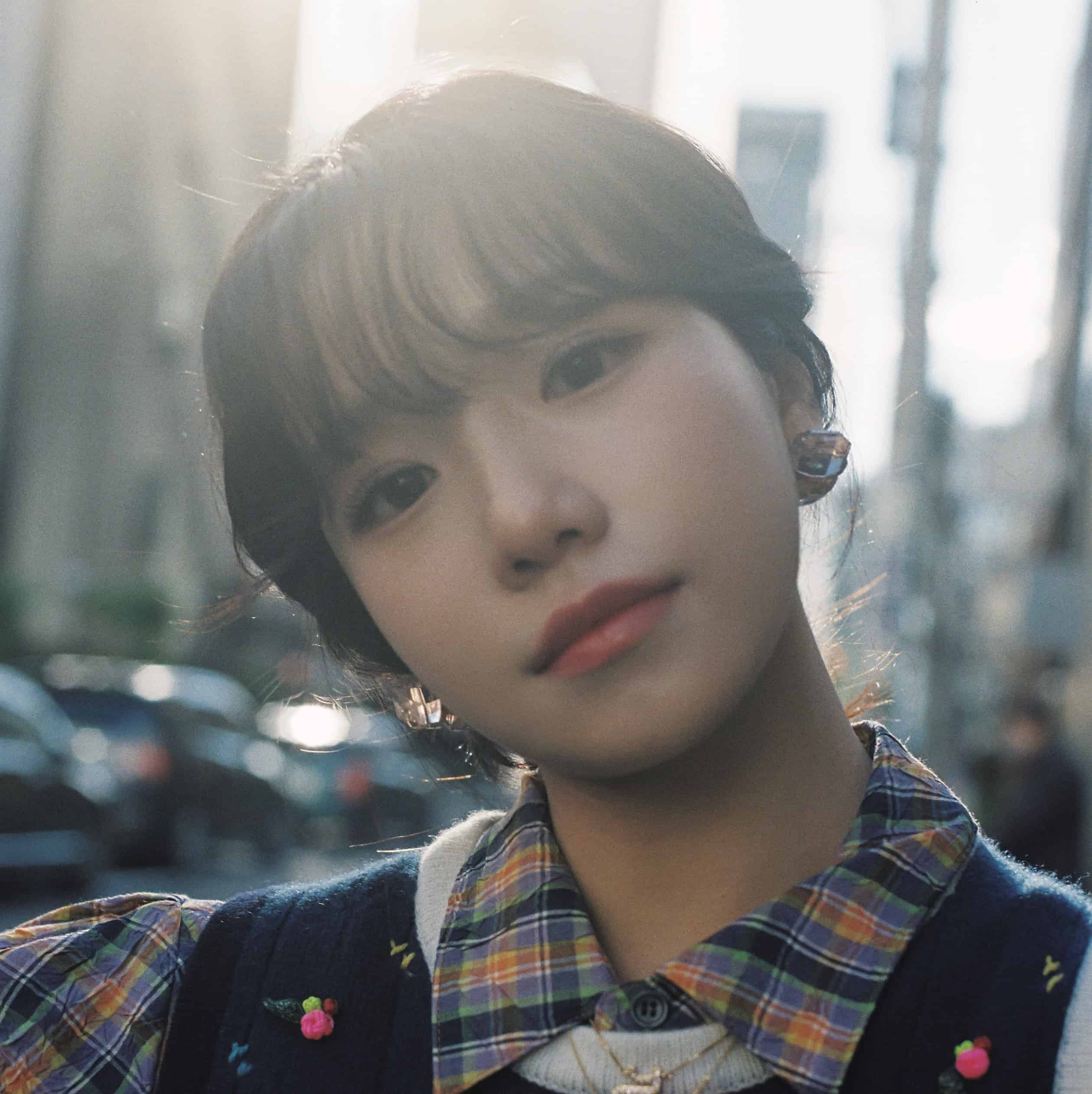 IZ*ONE出身 チョ・ユリが目指すアーティスト像「みんなに信頼される