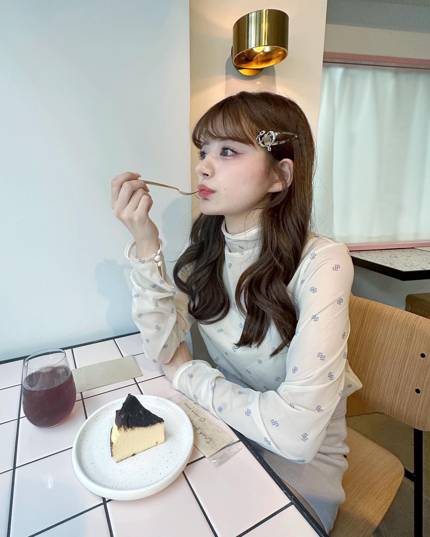 前髪アレンジ_流し